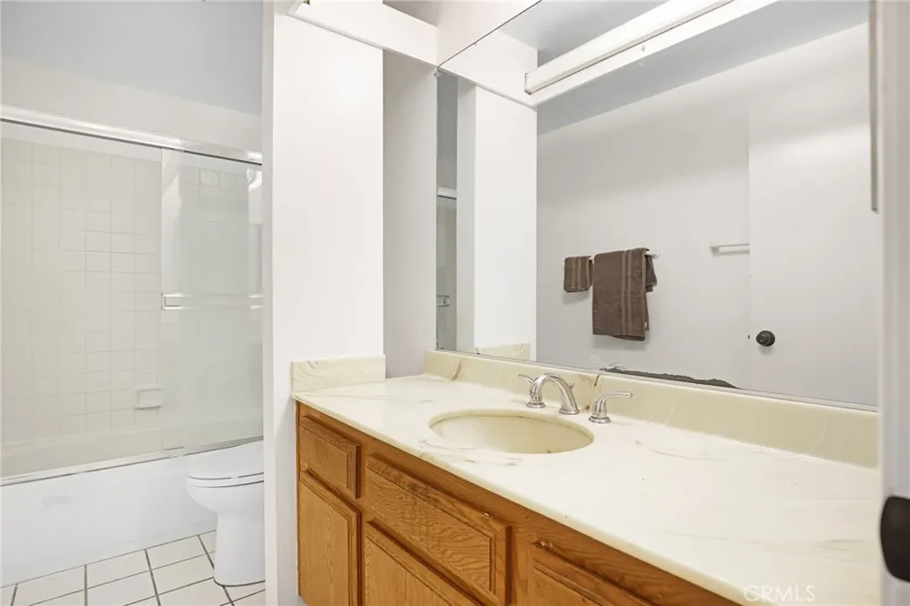 19544 Vasile Cir Huntington Beach, CA 92646