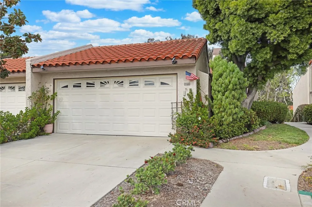 19544 Vasile Cir Huntington Beach, CA 92646