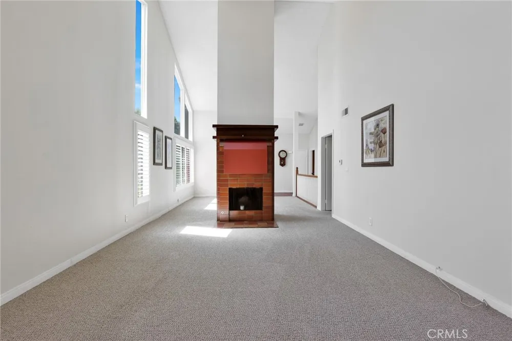 19544 Vasile Cir Huntington Beach, CA 92646