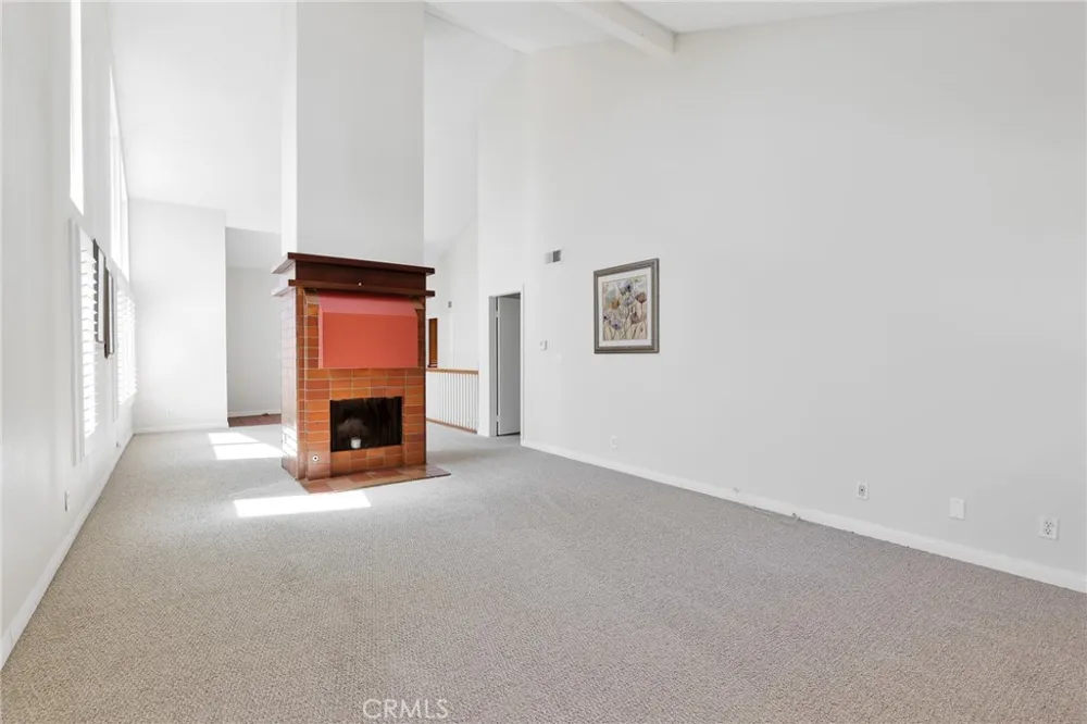 19544 Vasile Cir Huntington Beach, CA 92646