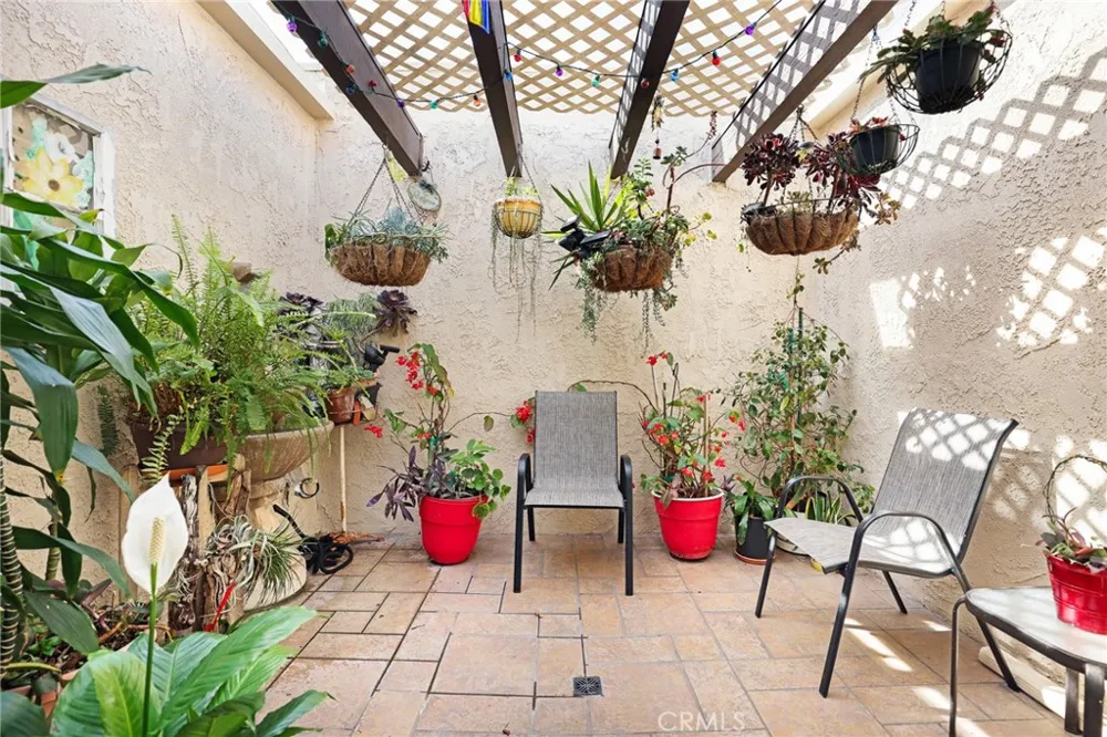 19544 Vasile Cir Huntington Beach, CA 92646