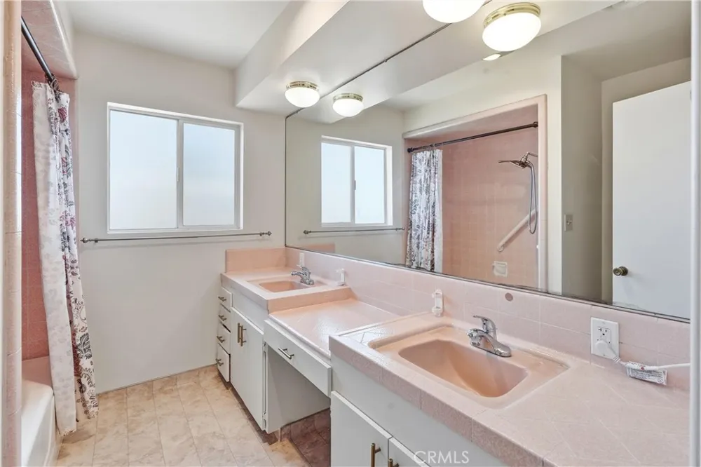 11525 Sunnybrook Lane Whittier, CA 90604