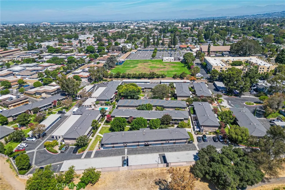 660 S Glassell Street #54 Orange, CA 92866