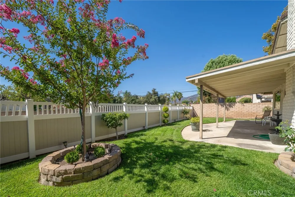 179 Oak Forest Circle Glendora, CA 91741