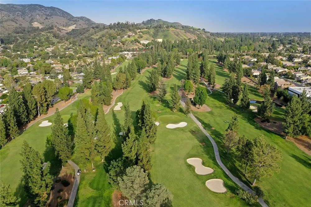 179 Oak Forest Circle Glendora, CA 91741