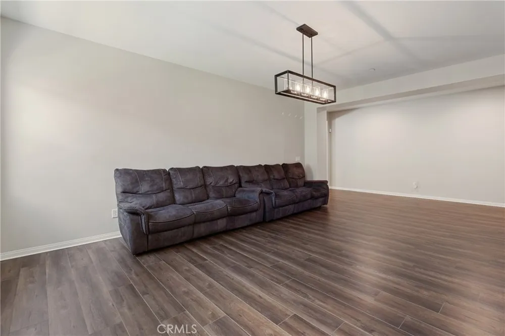 37316 Paintbrush Palmdale, CA 93551