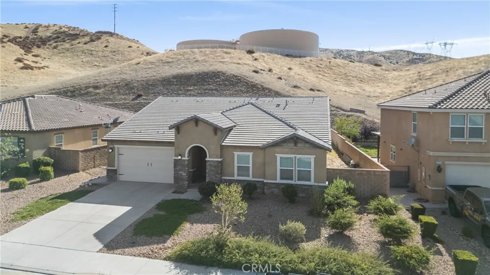 37316 Paintbrush Palmdale, CA 93551