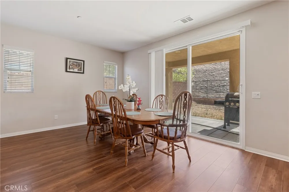 37316 Paintbrush Palmdale, CA 93551