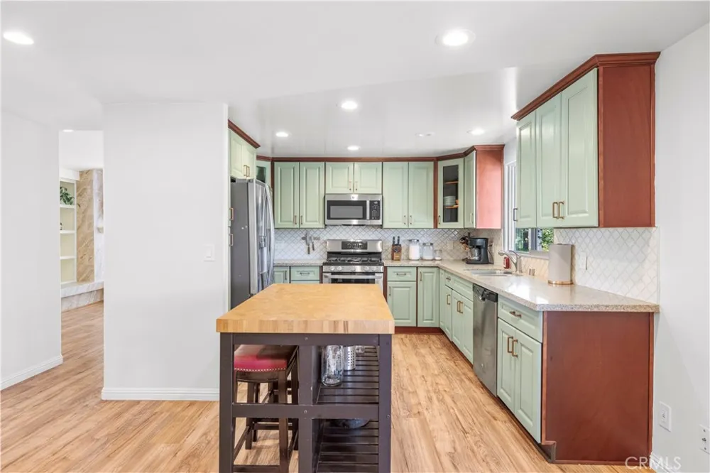 31757 Indian Oak Road Acton, CA 93510