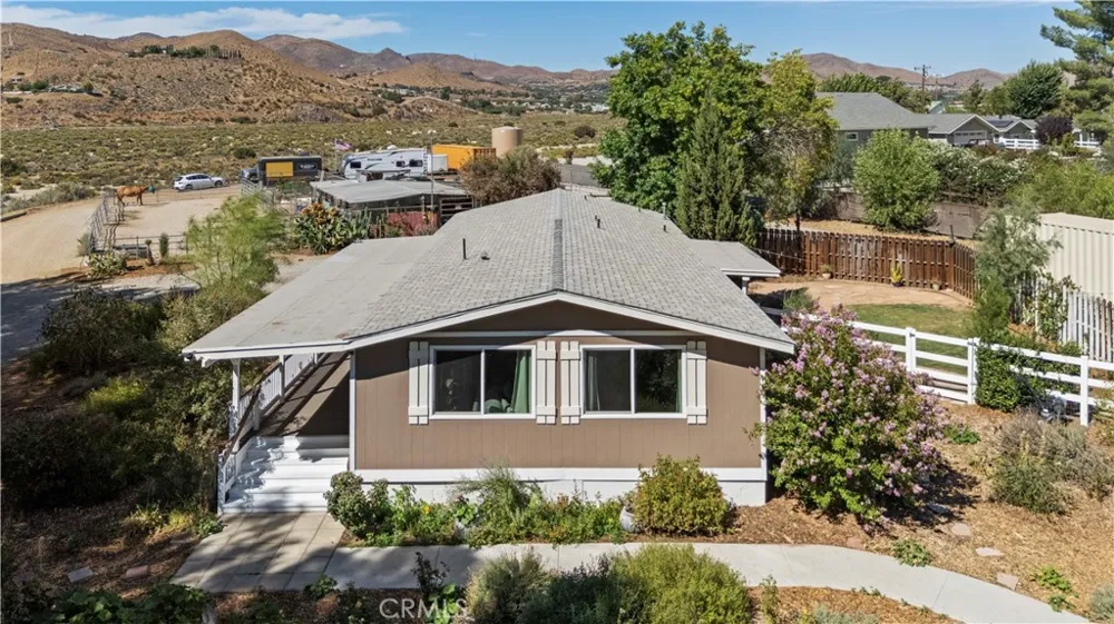 31757 Indian Oak Road Acton, CA 93510