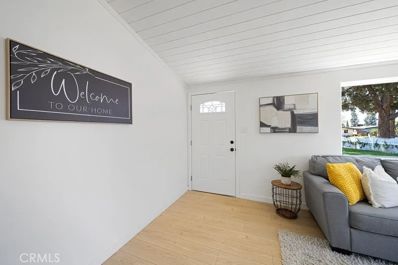 944 Lyman Avenue Covina, CA 91724