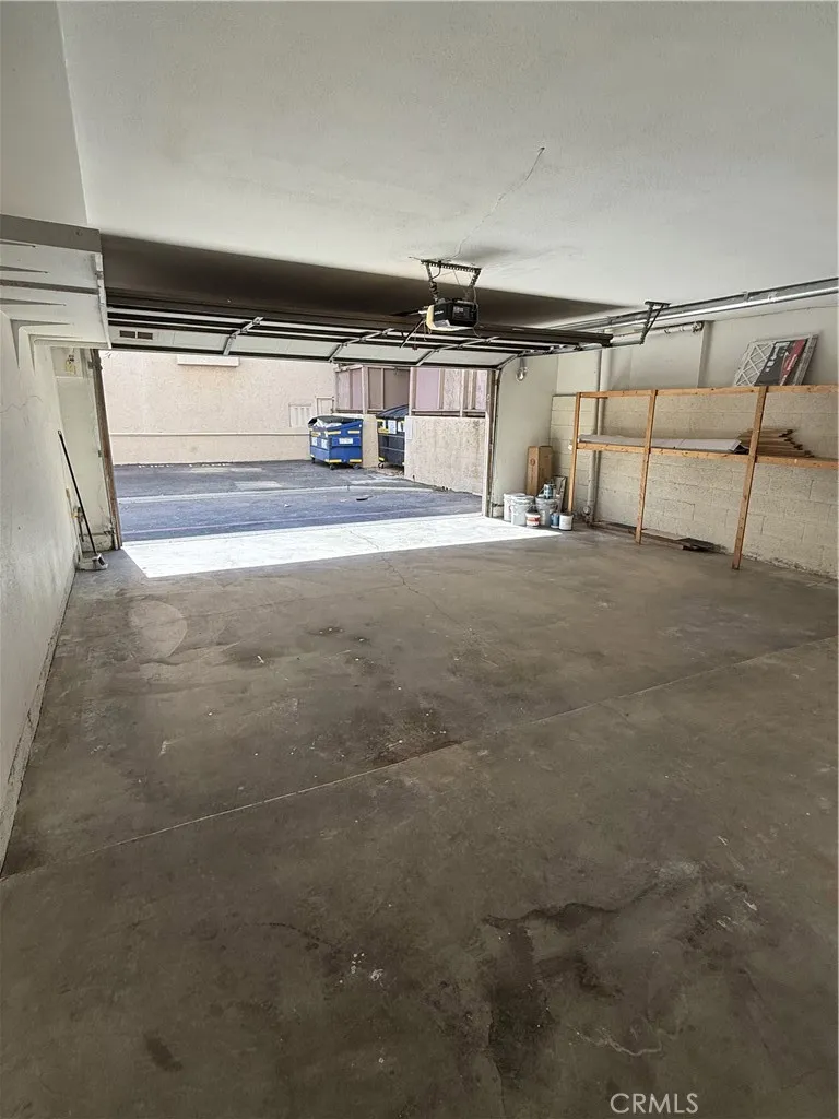 15221 Magnolia #E Sherman Oaks, CA 91403