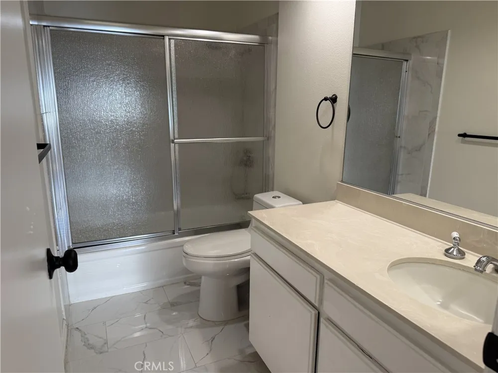 15221 Magnolia #E Sherman Oaks, CA 91403