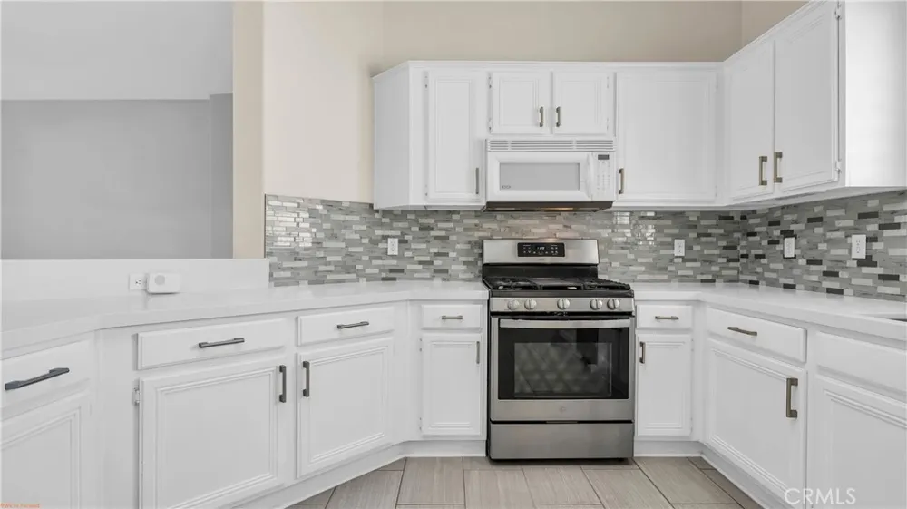 68628 Pasada Cathedral City, CA 92234
