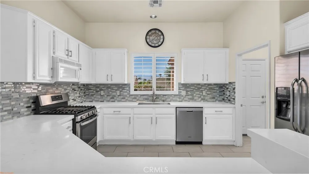 68628 Pasada Cathedral City, CA 92234