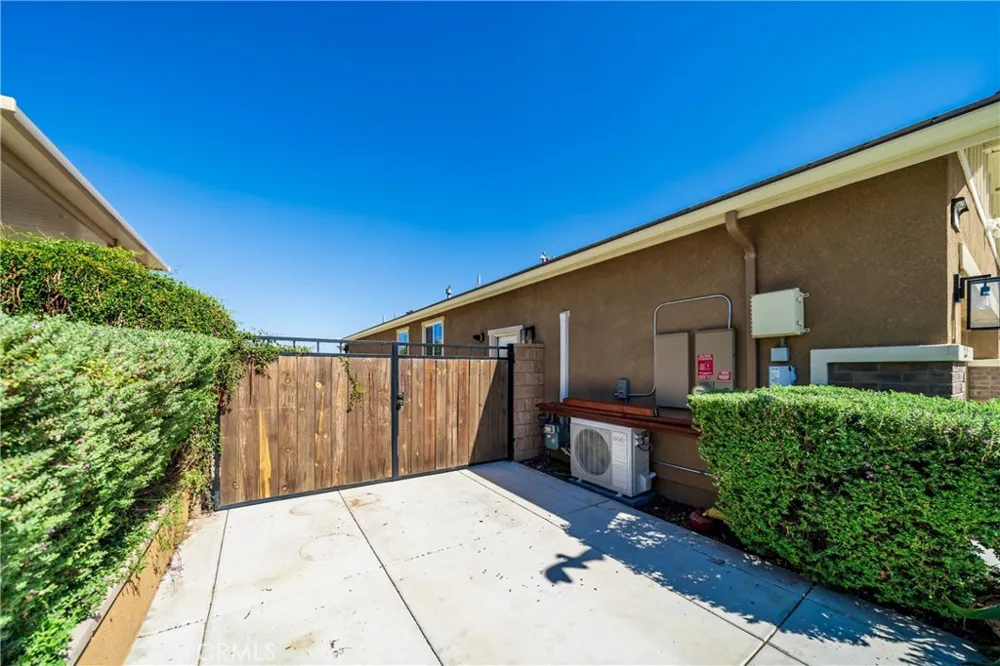 28584 Fieldgrass Menifee, CA 92584