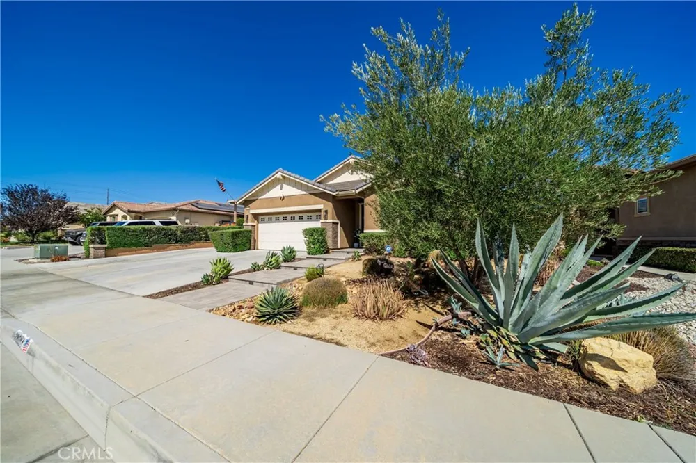 28584 Fieldgrass Menifee, CA 92584