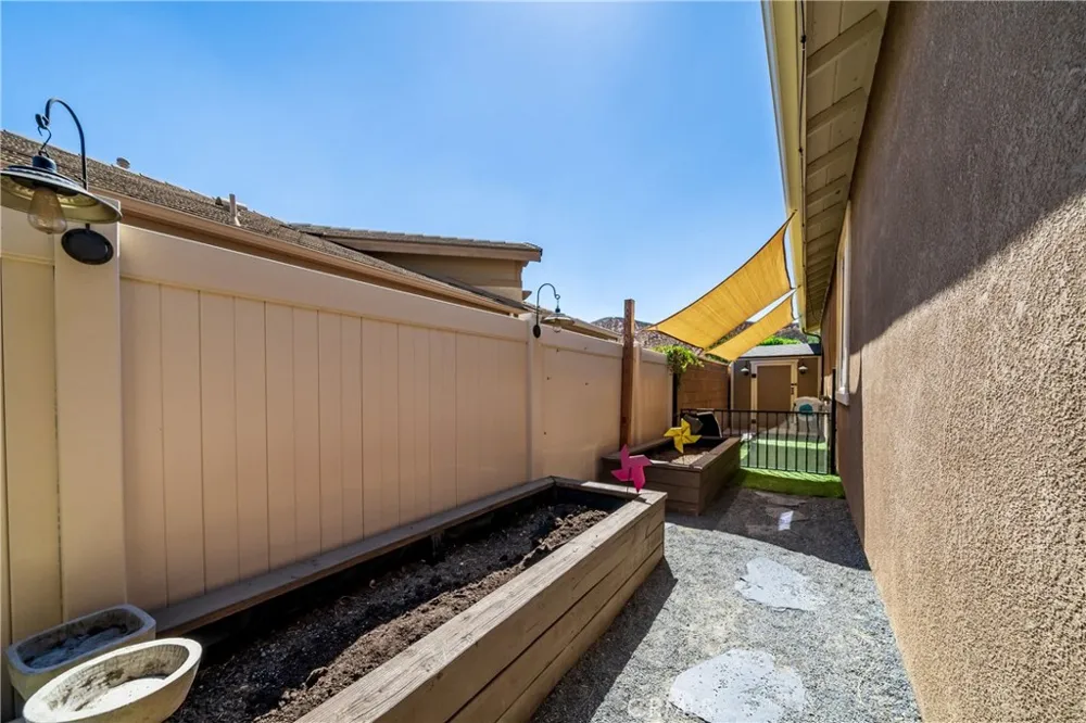 28584 Fieldgrass Menifee, CA 92584
