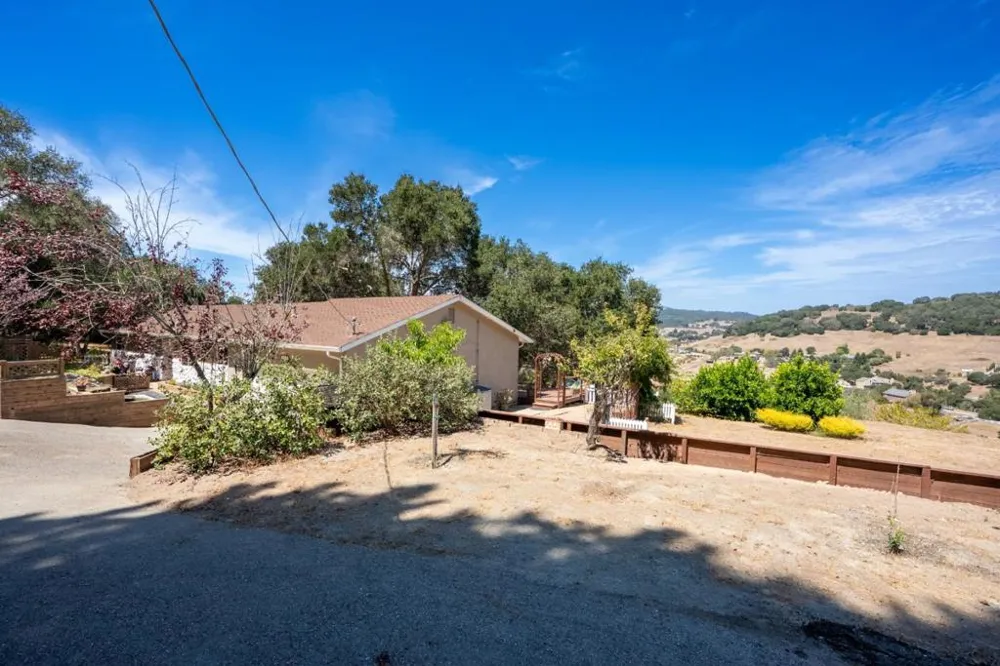 1175 Marilyn Lane Aromas, CA 95004