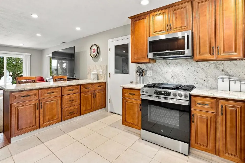 1175 Marilyn Lane Aromas, CA 95004