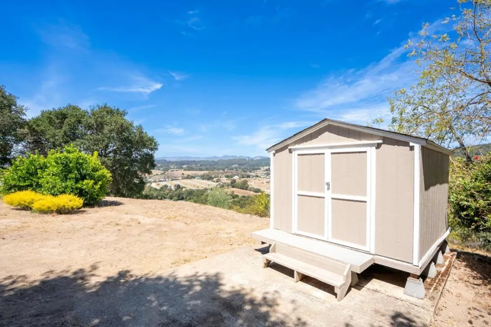 1175 Marilyn Lane Aromas, CA 95004