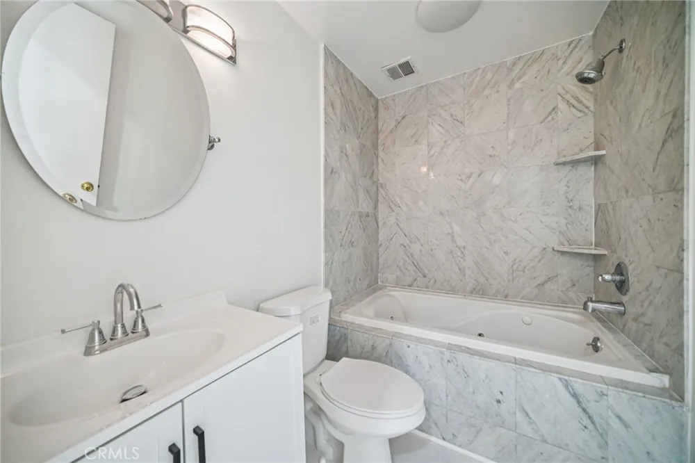 7419 Gaviota Avenue Van Nuys, CA 91406