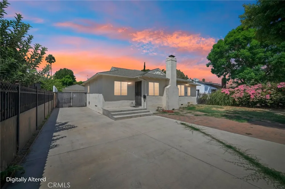 7419 Gaviota Avenue Van Nuys, CA 91406