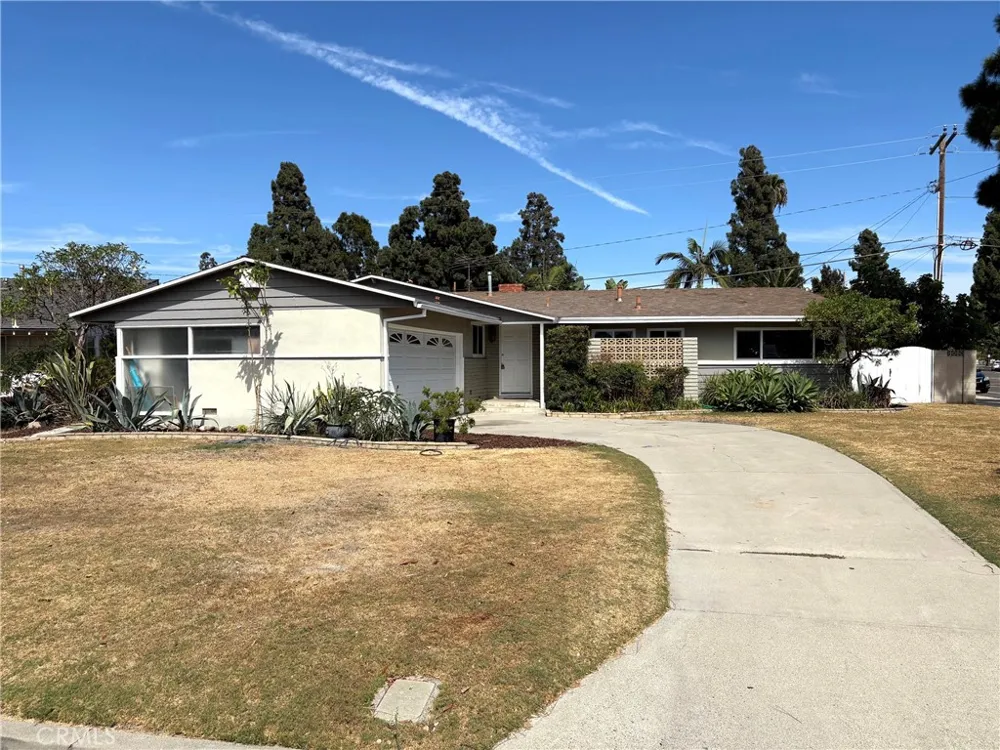 10445 Ballard Garden Grove, CA 92840