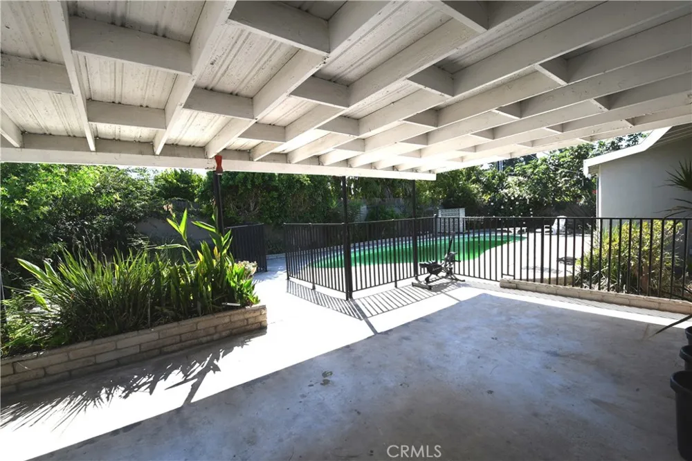 10445 Ballard Garden Grove, CA 92840