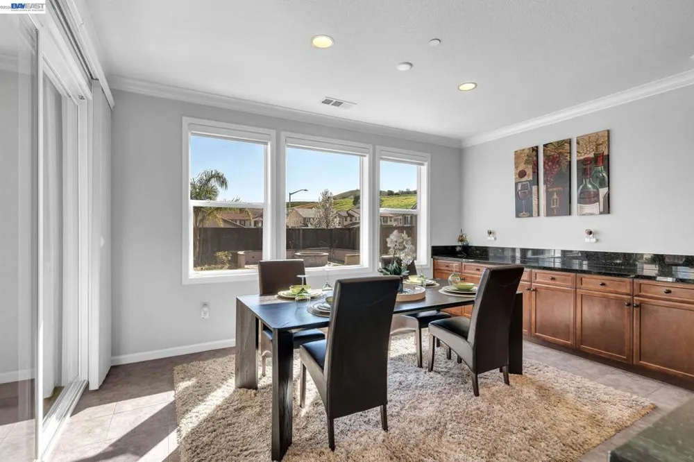 4061 Sarasta Bay Dr Pittsburg, CA 94565