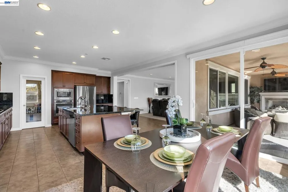4061 Sarasta Bay Dr Pittsburg, CA 94565