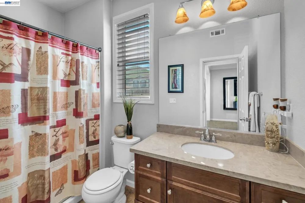 4061 Sarasta Bay Dr Pittsburg, CA 94565
