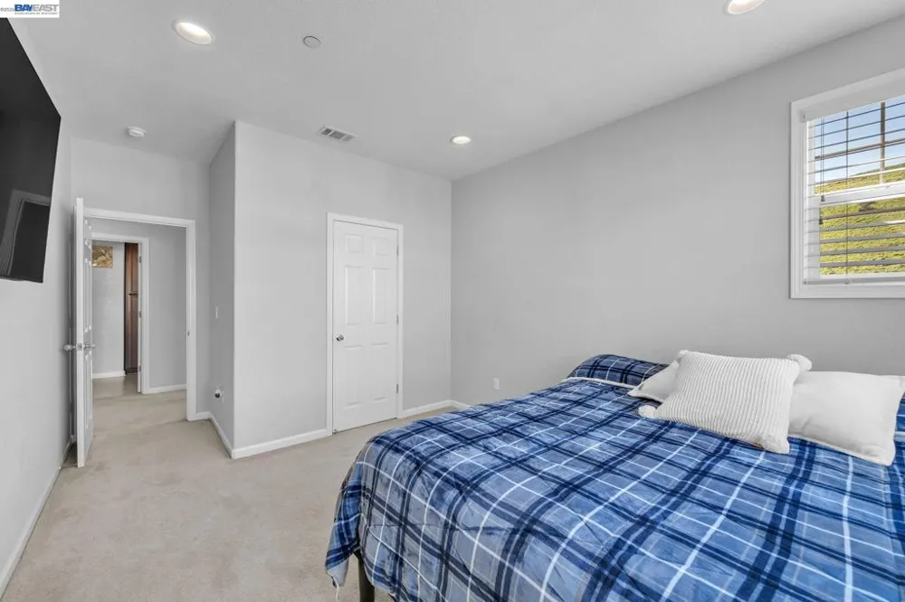 4061 Sarasta Bay Dr Pittsburg, CA 94565