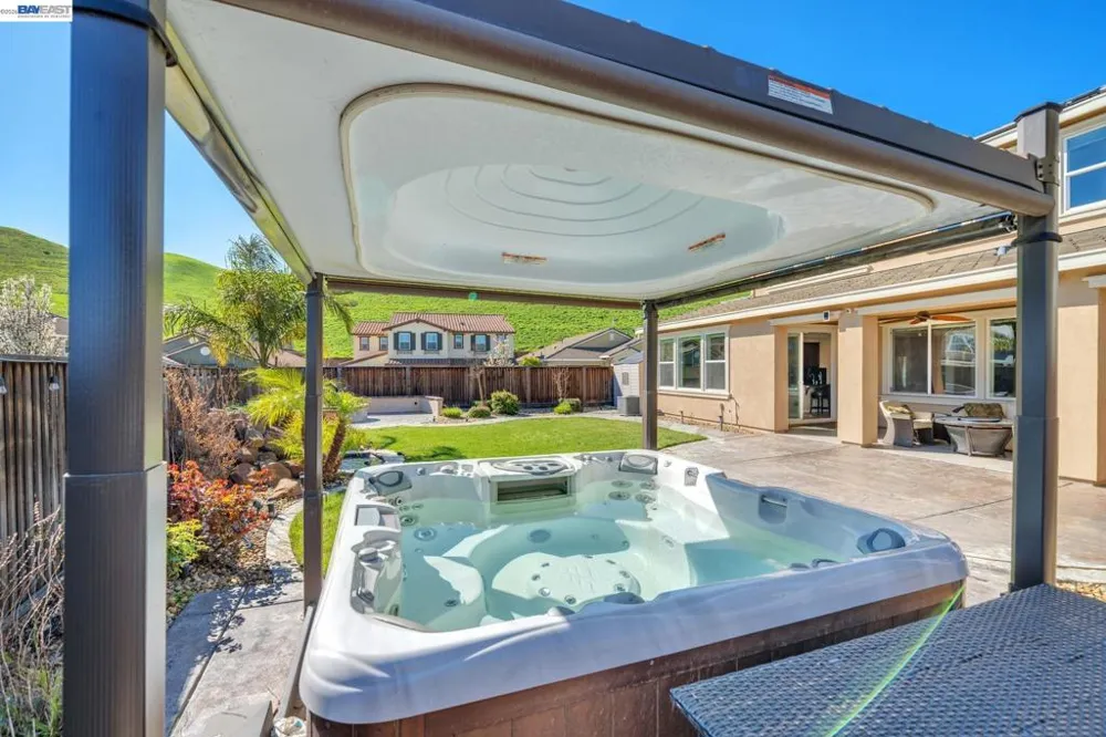 4061 Sarasta Bay Dr Pittsburg, CA 94565