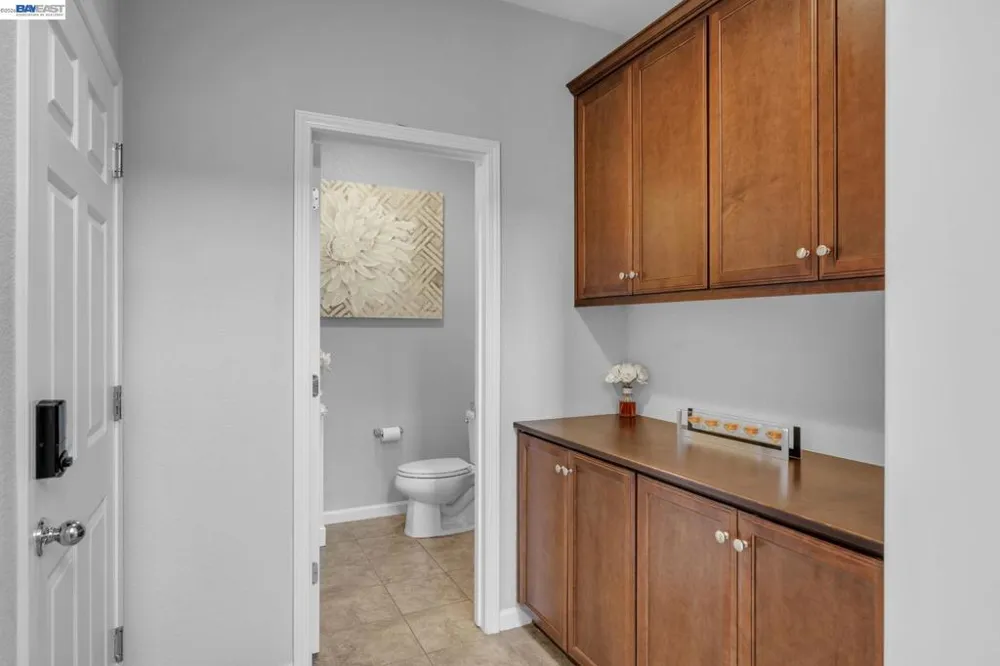 4061 Sarasta Bay Dr Pittsburg, CA 94565