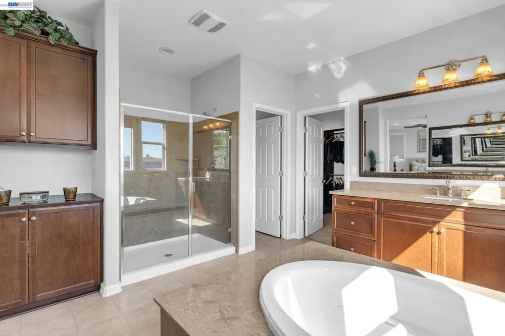 4061 Sarasta Bay Dr Pittsburg, CA 94565