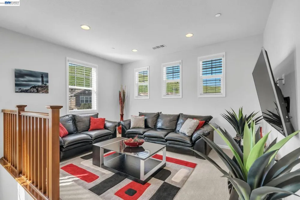 4061 Sarasta Bay Dr Pittsburg, CA 94565