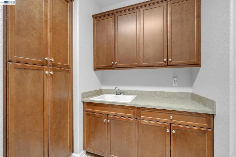 4061 Sarasta Bay Dr Pittsburg, CA 94565