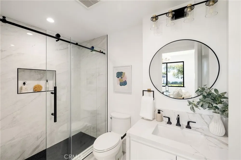 1110 Kornblum Torrance, CA 90503