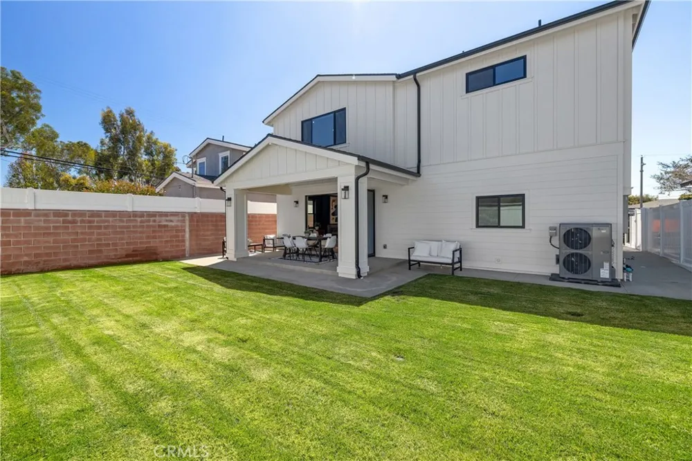 1110 Kornblum Torrance, CA 90503