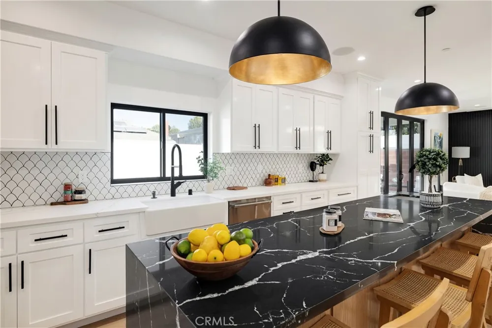 1110 Kornblum Torrance, CA 90503