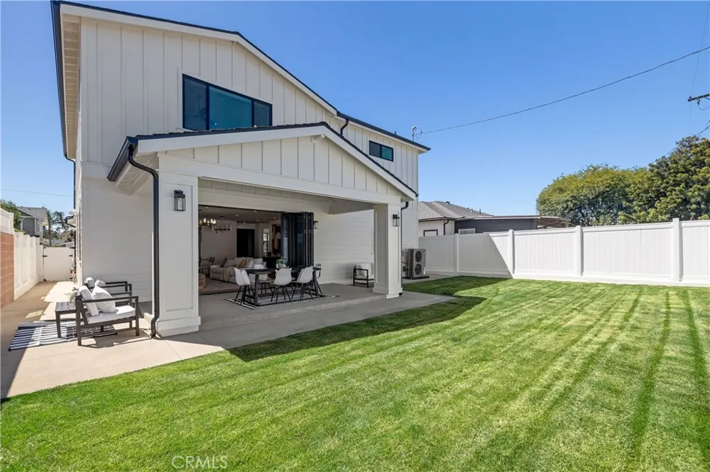 1110 Kornblum Torrance, CA 90503