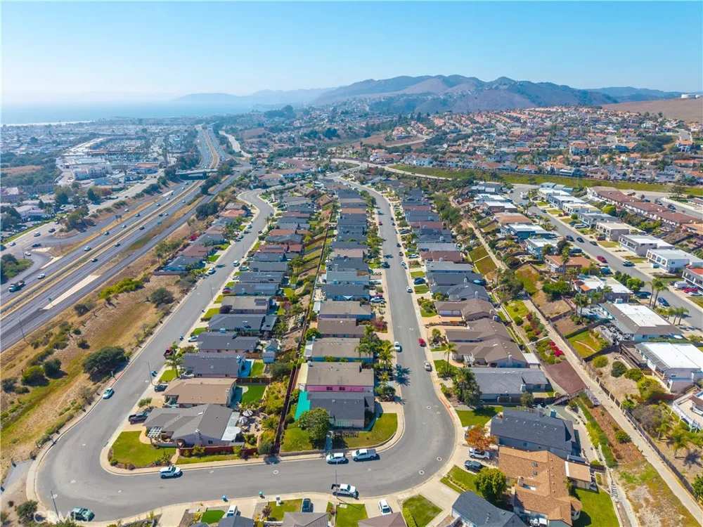 191 Irish Way Pismo Beach, CA 93449