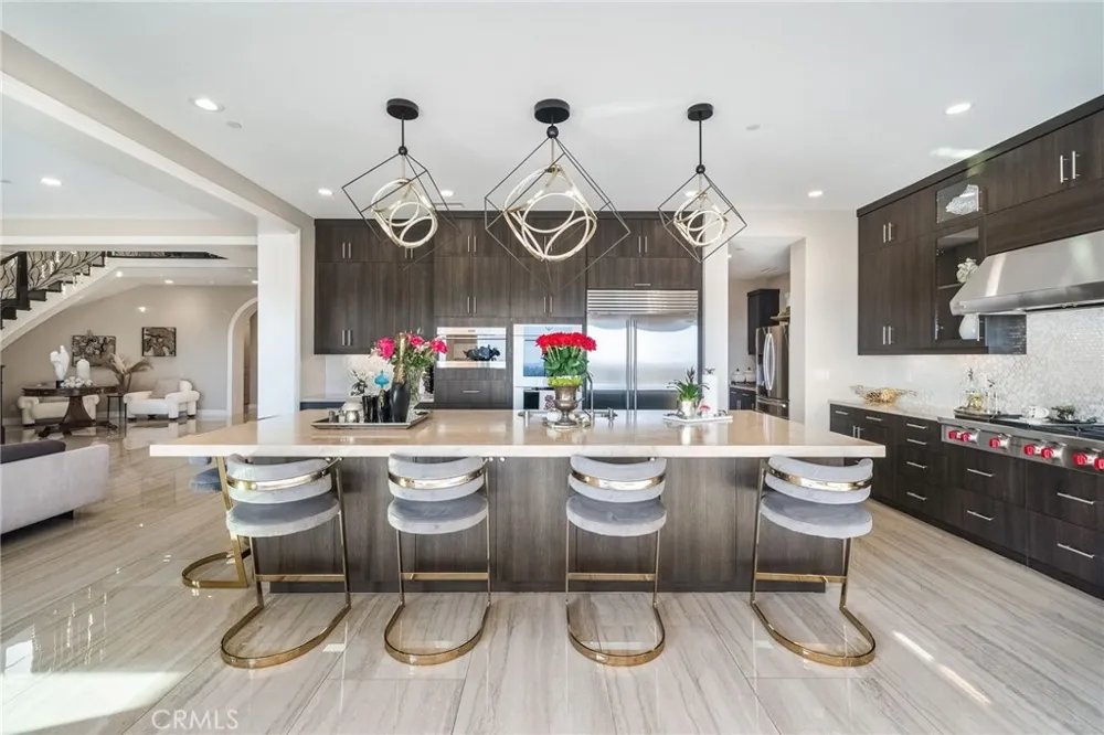 1132 Summit Oak Lake Forest, CA 92679