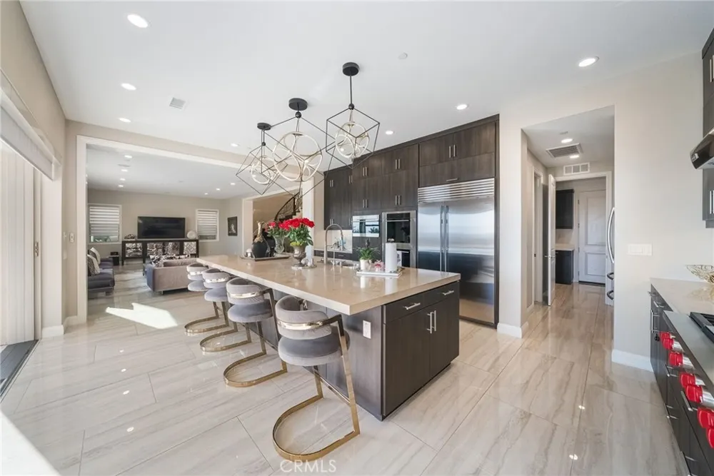 1132 Summit Oak Lake Forest, CA 92679