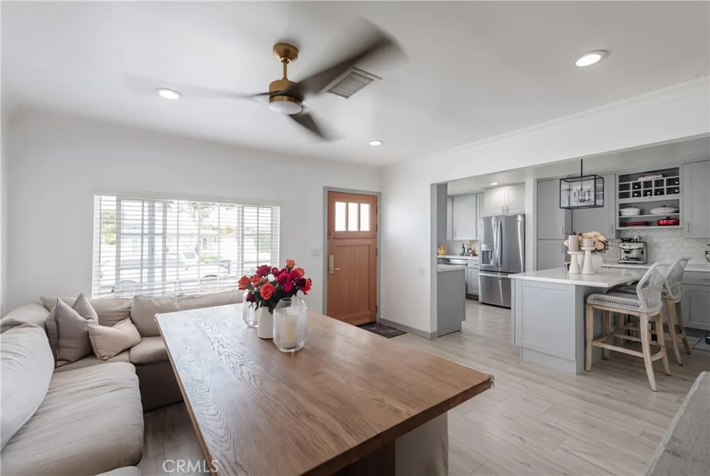 4922 W 137th Street Hawthorne, CA 90250