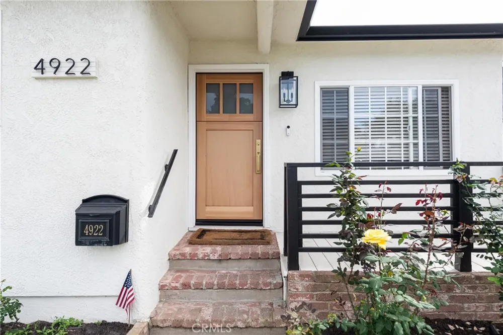 4922 W 137th Street Hawthorne, CA 90250