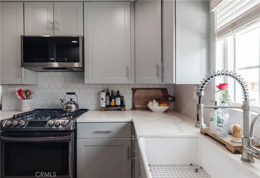 4922 W 137th Street Hawthorne, CA 90250