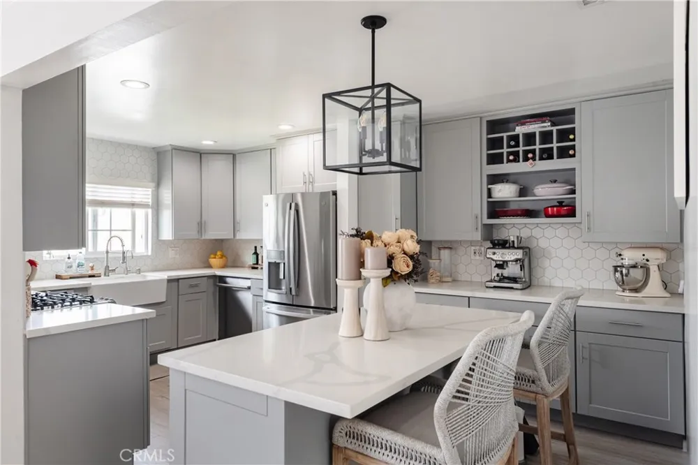 4922 W 137th Street Hawthorne, CA 90250