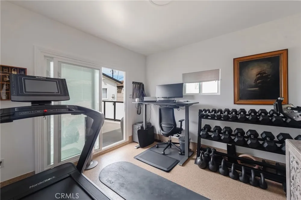 4922 W 137th Street Hawthorne, CA 90250